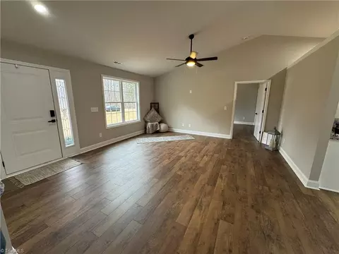 523 Culler Rd, Pinnacle, NC 27043 photo 35