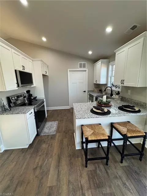 523 Culler Rd, Pinnacle, NC 27043 photo 23