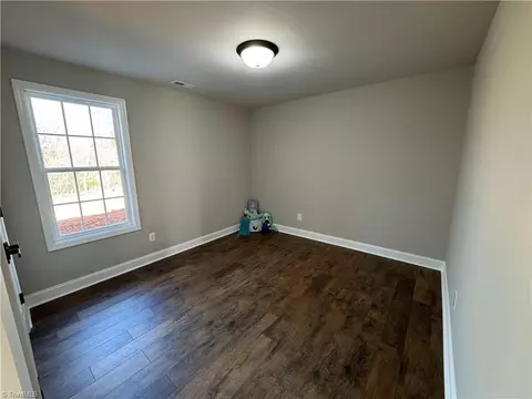 523 Culler Rd, Pinnacle, NC 27043 photo 44