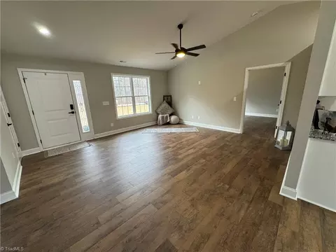 523 Culler Rd, Pinnacle, NC 27043 photo 27