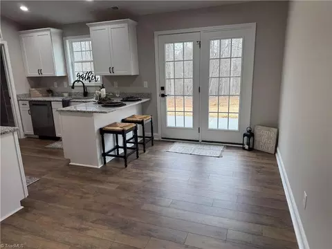 523 Culler Rd, Pinnacle, NC 27043 photo 30