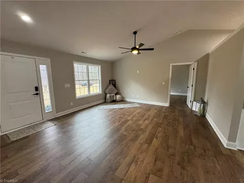 523 Culler Rd, Pinnacle, NC 27043 photo 34