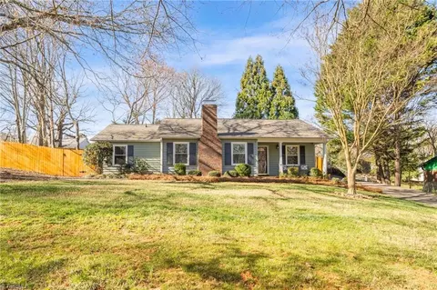 2584 Mount Salem Rd, Pfafftown, NC 27040