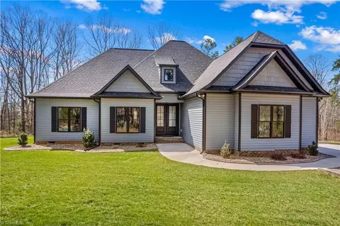 825 Potneck Rd, Salisbury, NC 28147