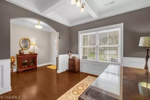2382 Birch View Dr, High Point, NC 27265 photo 8