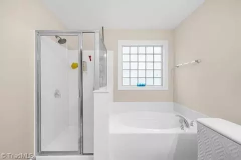 2382 Birch View Dr, High Point, NC 27265 photo 39