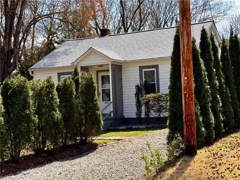 Exterior - 422 Moffitt Dr, High Point, NC 27265 photo 10 of 10