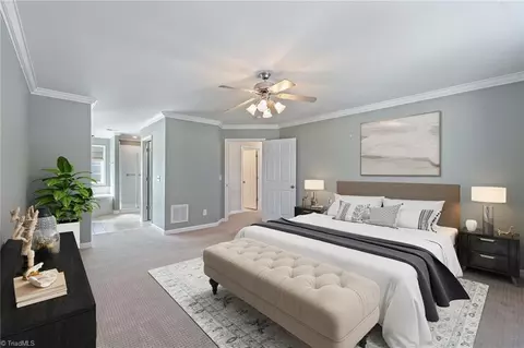 Bedroom - 3940 Navy Pl, High Point, NC 27265 photo 3 of 9