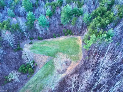 701 Log Cabin Dr, Ferrum, VA 24088 photo 6