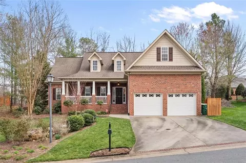 725 Chestnut Way, Winston Salem, NC 27103