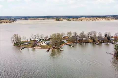 View/Area - 359 River Pointe, Lexington, NC 27292 photo 4 of 6