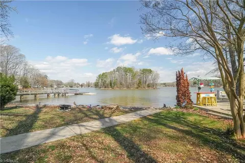 View/Area - 359 River Pointe, Lexington, NC 27292 photo 1 of 6