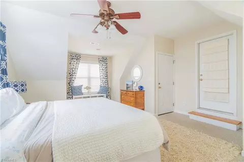 Bedroom - 359 River Pointe, Lexington, NC 27292 photo 11 of 11