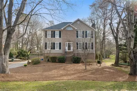 96 Shadylawn Dr, Winston Salem, NC 27104