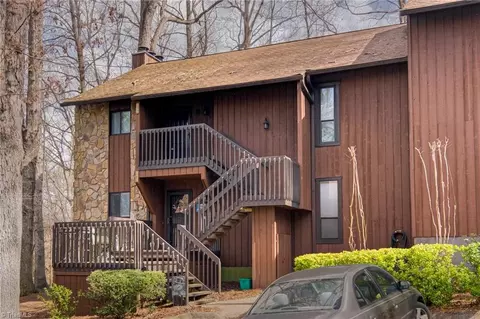 172 Cedar Lake Trl, Winston Salem, NC 27104