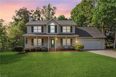 1111 Fox Hunt Ln, Reidsville, NC 27320