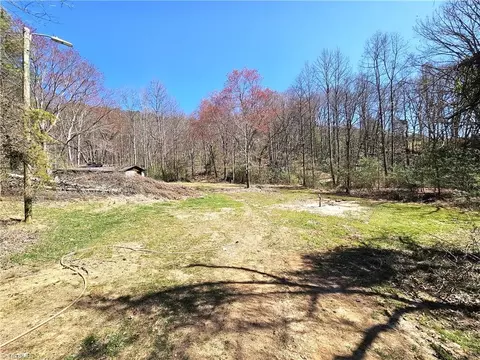 663 Hidden Valley Rd, Lowgap, NC 27024 photo 6