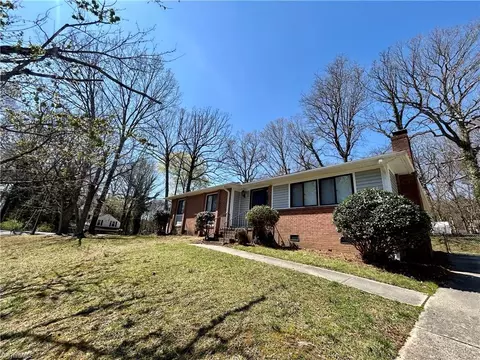Exterior - 2001 Briarcliff Dr, High Point, NC 27265 photo 2 of 2