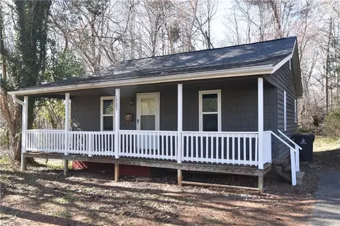 1723 Waughtown St, Winston Salem, NC 27107