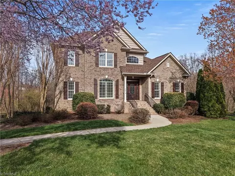 469 Spring Lake Farm Cir, Winston Salem, NC 27101