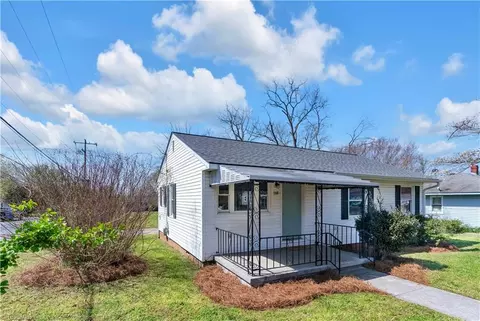 1301 Fairview St, Greensboro, NC 27405