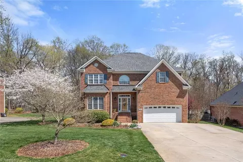 2835 Gray Moss Dr, Clemmons, NC 27012