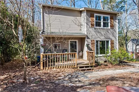 1708 Village Pl, Winston Salem, NC 27127