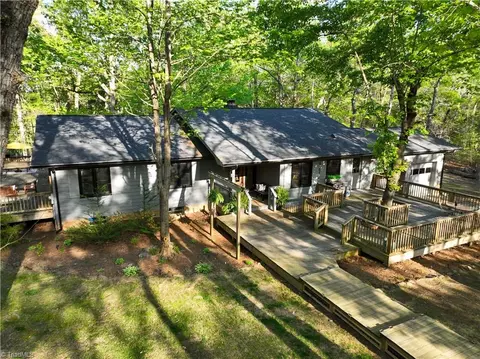 407 Baldwin Dr, Lowgap, NC 27024