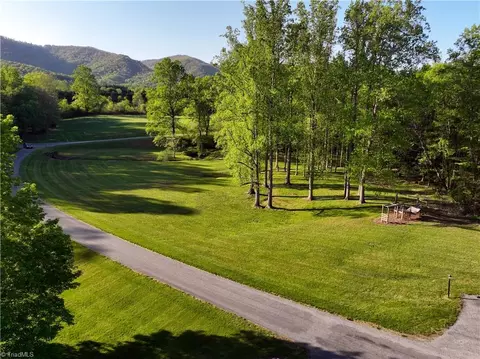 407 Baldwin Dr, Lowgap, NC 27024 photo 40