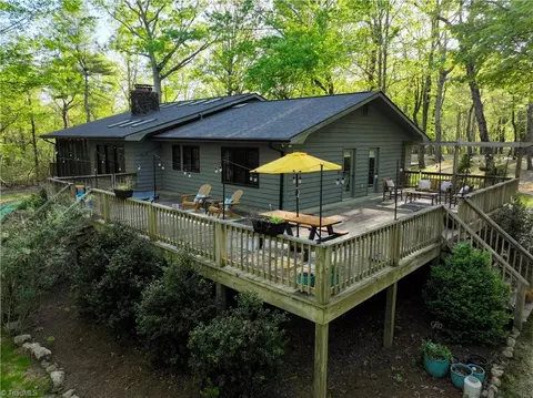 407 Baldwin Dr, Lowgap, NC 27024 photo 24