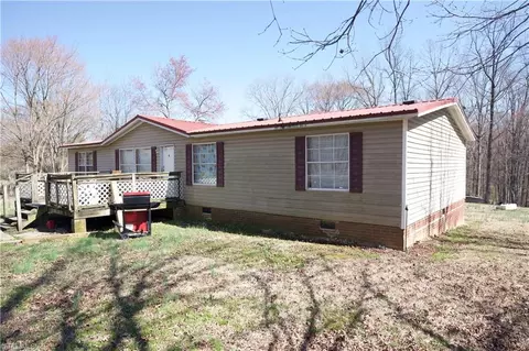 191 Newell Ln, Goldston, NC 27252