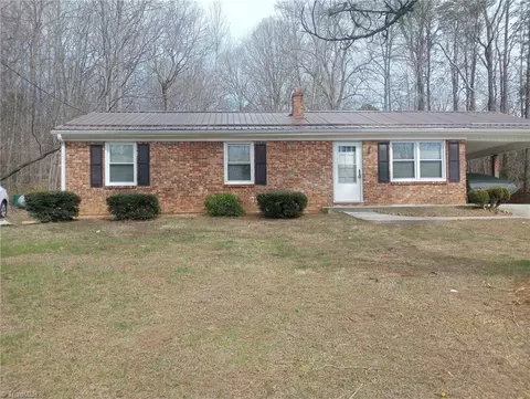 5774 Nc Highway 86, Yanceyville, NC 27379