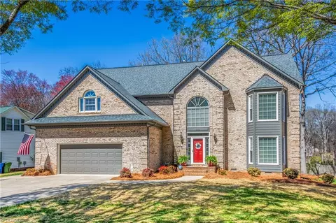 250 Birchridge Dr, Kernersville, NC 27284