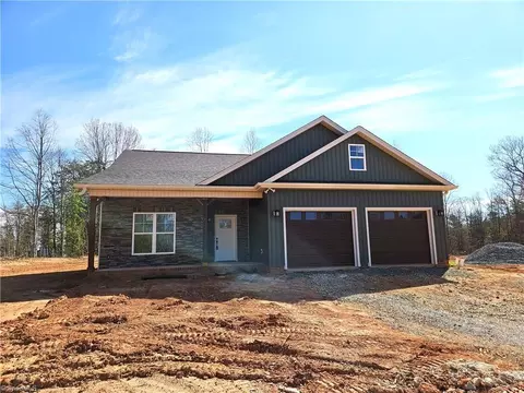 Exterior - 144 Goff Rd, King, NC 27021 photo 3 of 3