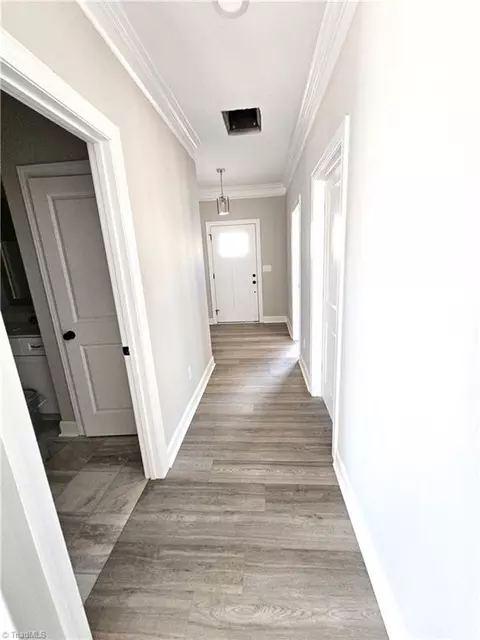 Entry Way - 144 Goff Rd, King, NC 27021 photo 2 of 2