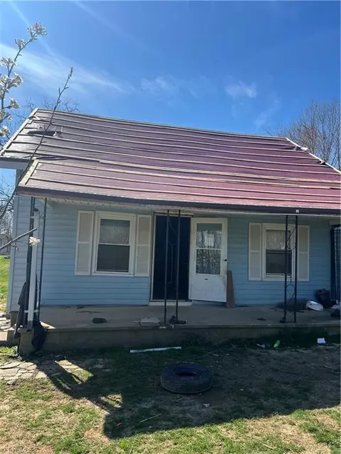 1049 Shumate Mountain Rd, Hays, NC 28635