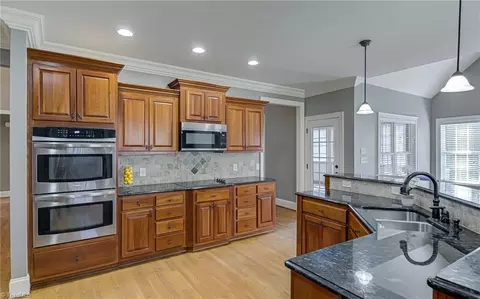 8299 Denver Downs Dr, Oak Ridge, NC 27310 photo 9