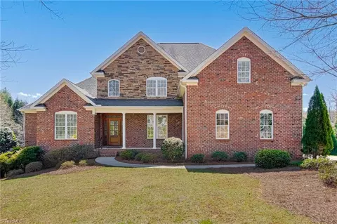 8299 Denver Downs Dr, Oak Ridge, NC 27310