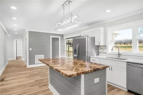 Kitchen - 909 King St E, King, NC 27021 photo 4 of 4