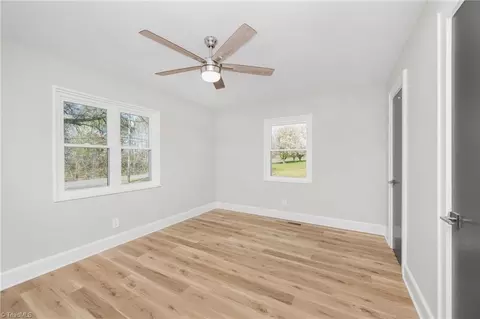 Bedroom - 909 King St E, King, NC 27021 photo 3 of 4