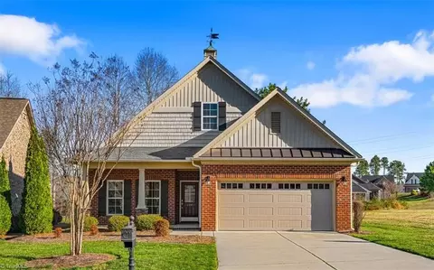 134 Rannoch Ct, Winston Salem, NC 27107