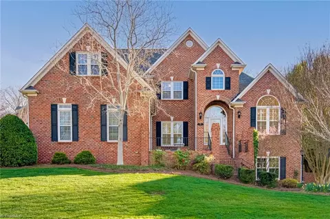 105 Holly Hill Ct, Winston Salem, NC 27106