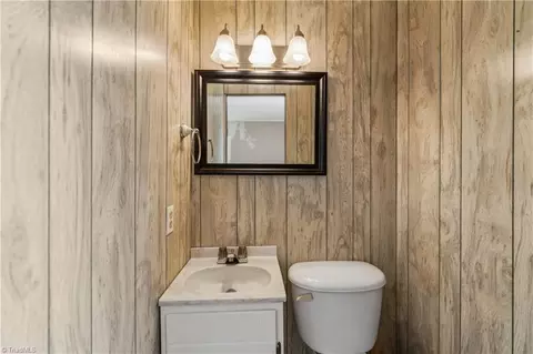 Bath - 409 Coe Ave, High Point, NC 27263 photo 2 of 2