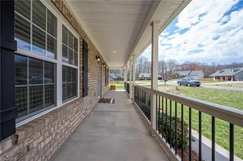 117 Calloway Ct, King, NC 27021 photo 7