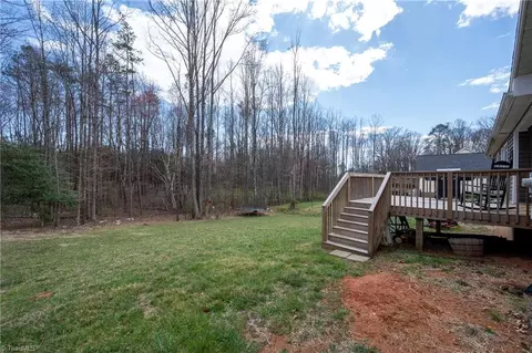 117 Calloway Ct, King, NC 27021 photo 10