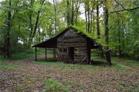 00 Ashley Loop, Eden, NC 27288 photo 4