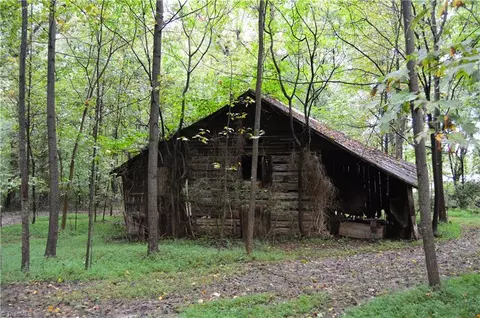 00 Ashley Loop, Eden, NC 27288 photo 5