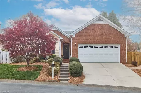 2628 Woodington Dr, Winston Salem, NC 27103
