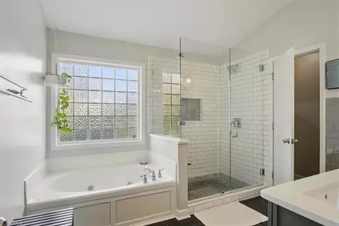 Bath - 2349 Alderbrook Dr, High Point, NC 27265 photo 1 of 6