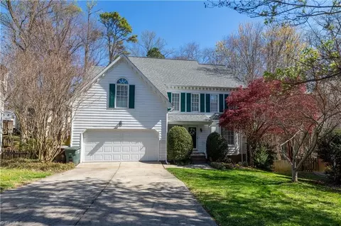 1509 Groveland Trl, Greensboro, NC 27407